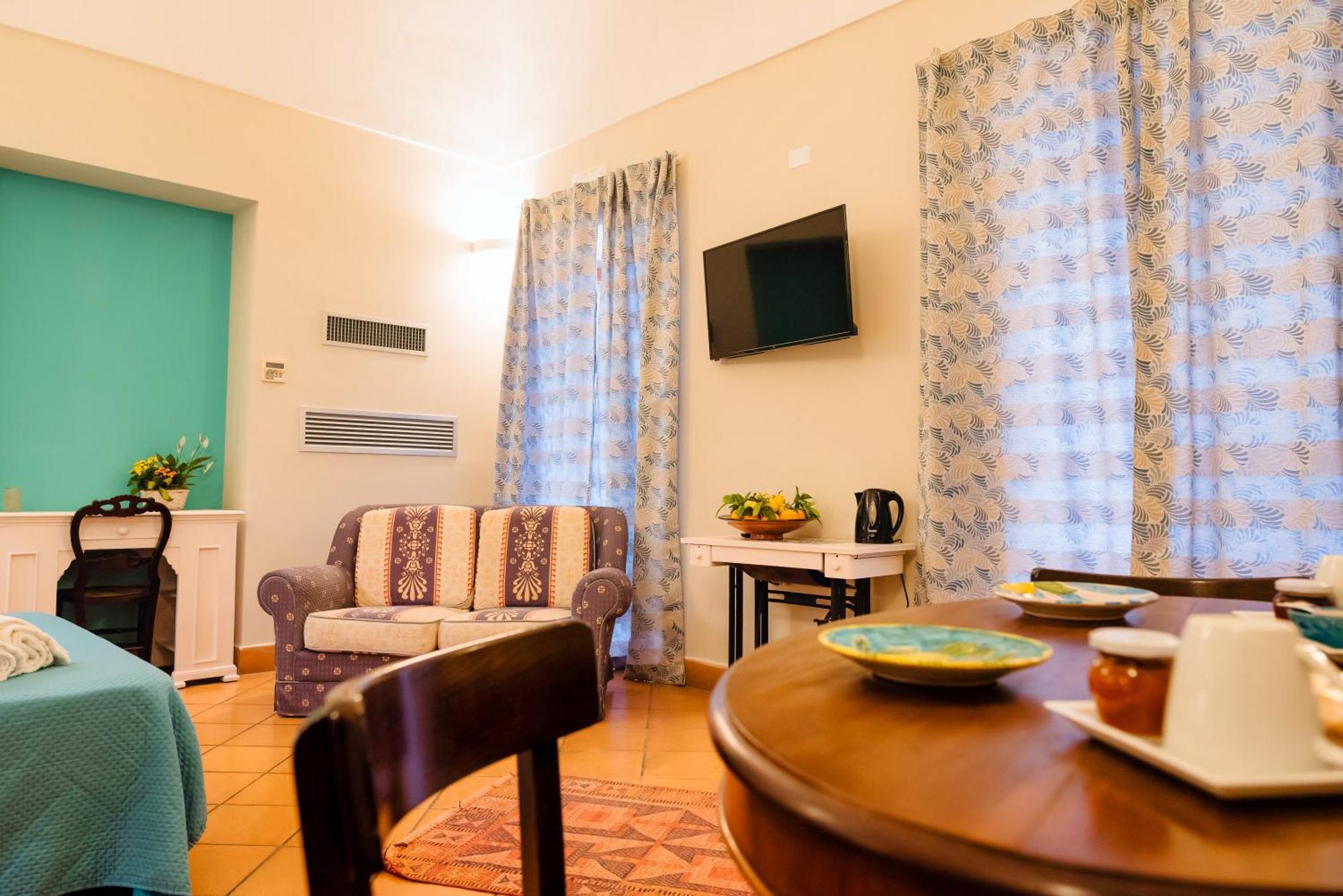 מטה Yourhome - Casa Cafiero מראה חיצוני תמונה